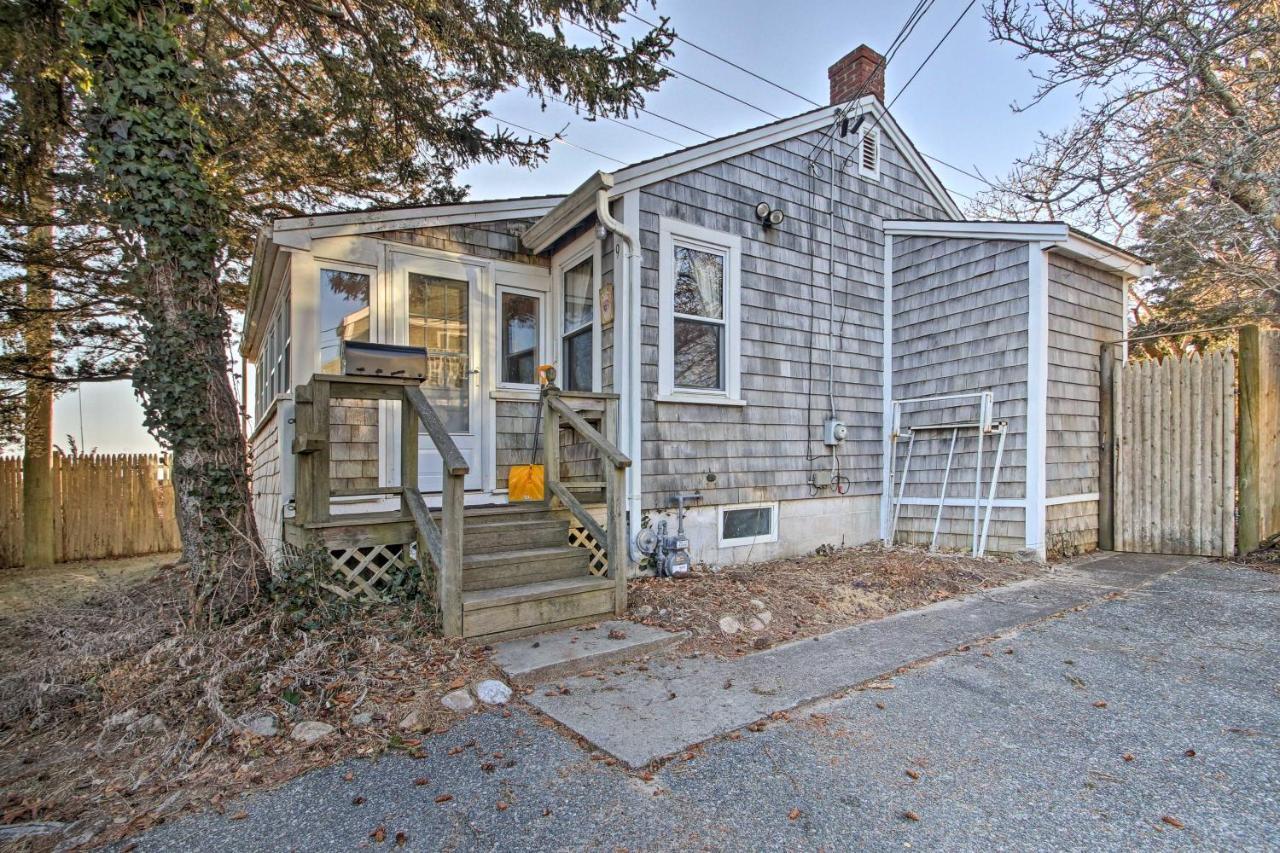 Cozy Buzzards Bay Home Steps To Cape Cod Canal! Борн Екстериор снимка